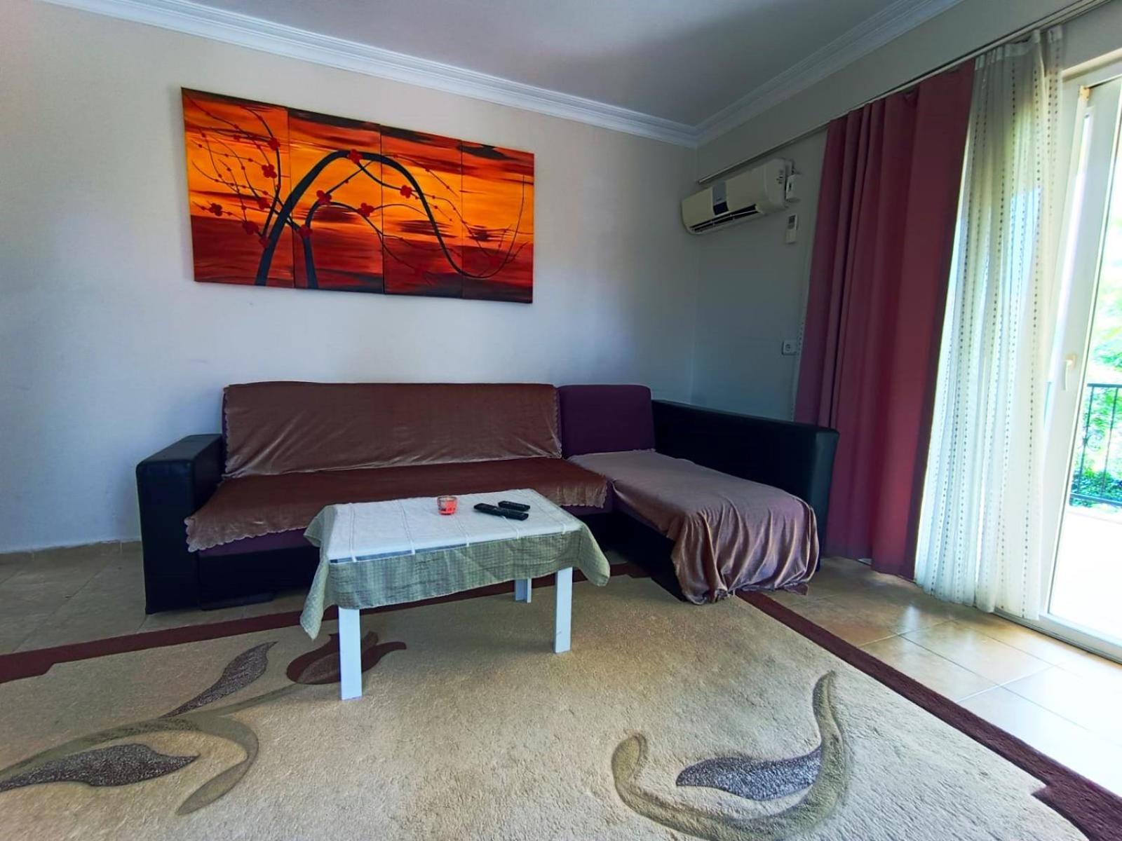 Cileks Apart Otel Фетие Екстериор снимка