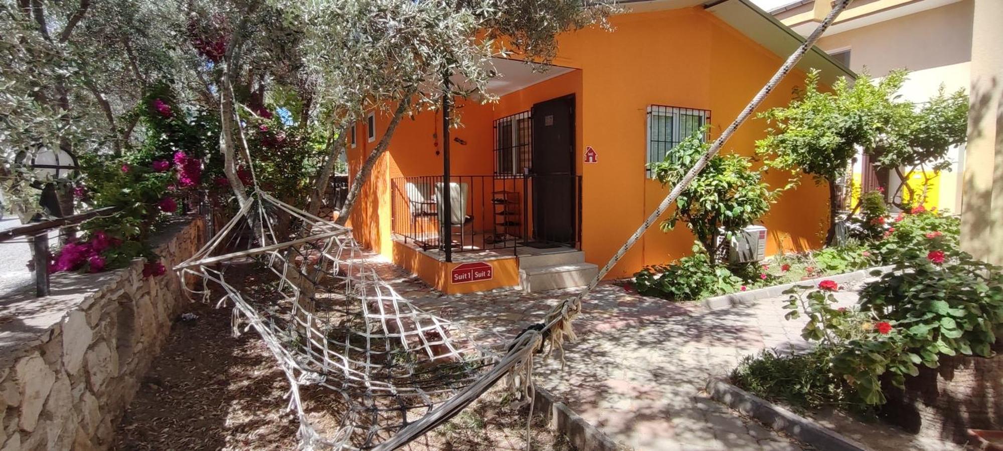 Cileks Apart Otel Фетие Екстериор снимка
